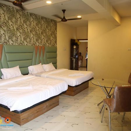 New Balaji Residency By Glitz Hotels Ulhāsnagar Zewnętrze zdjęcie